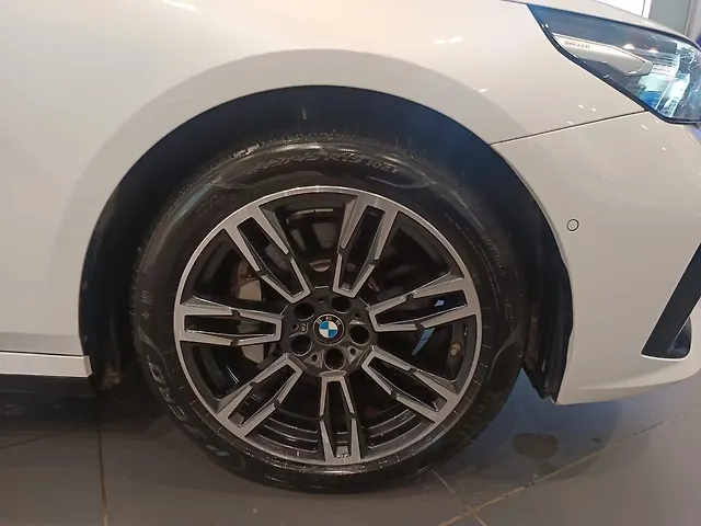 Used BMW 5 Series 530Li M Sport (Titanium Bronze) in Mumbai