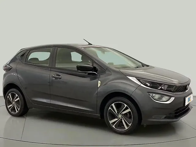 Used 2021 Tata Altroz in Delhi