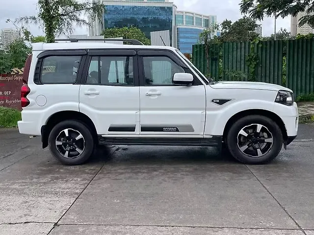 Used Mahindra Scorpio S MT 7STR in Mumbai