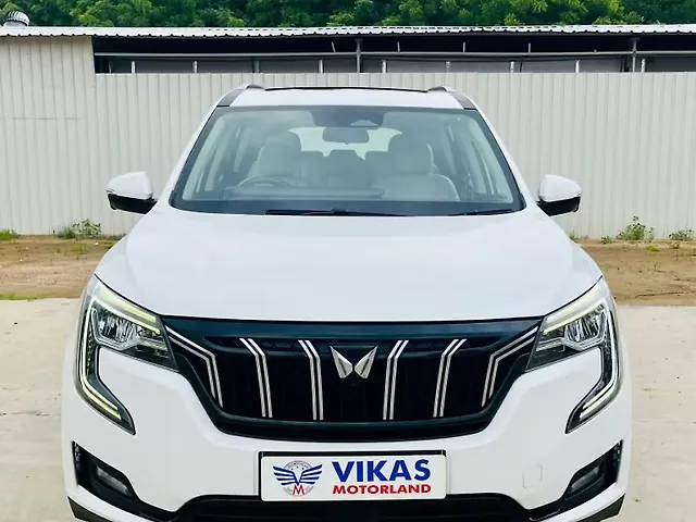 Used 2022 Mahindra XUV700 in Ahmedabad