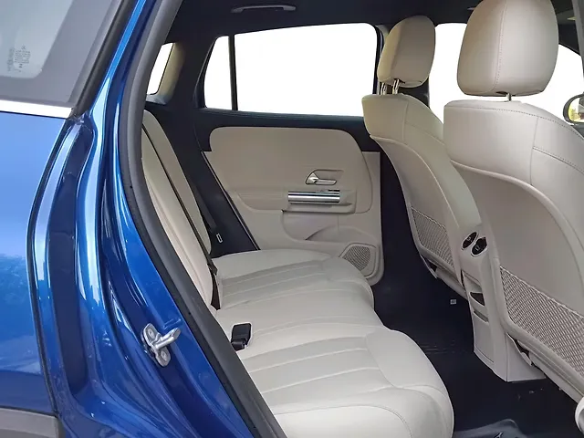 Used Mercedes-Benz GLA 200 in Delhi