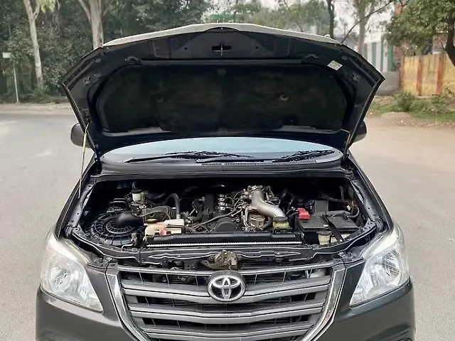 Used Toyota Innova [2015-2016] 2.5 GX BS IV 7 STR in Chandigarh