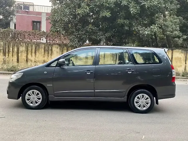 Used Toyota Innova [2015-2016] 2.5 GX BS IV 7 STR in Chandigarh