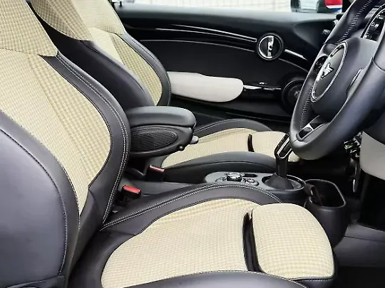 Used MINI Cooper SE 3-Door in Delhi