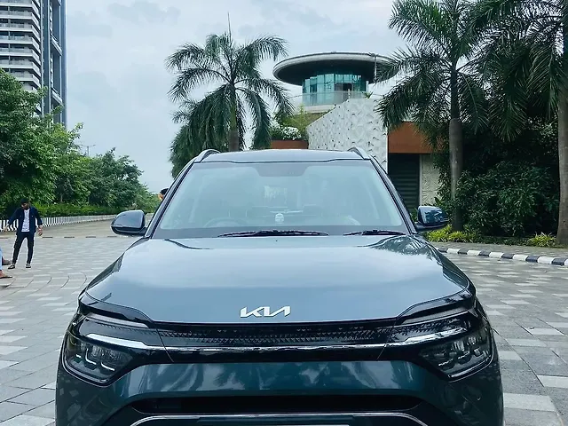 Used 2022 Kia Carens in Thane