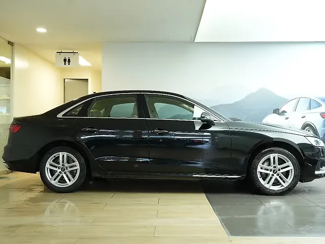 Used Audi A4 Technology 40 TFSI [2022-2024] in Pune