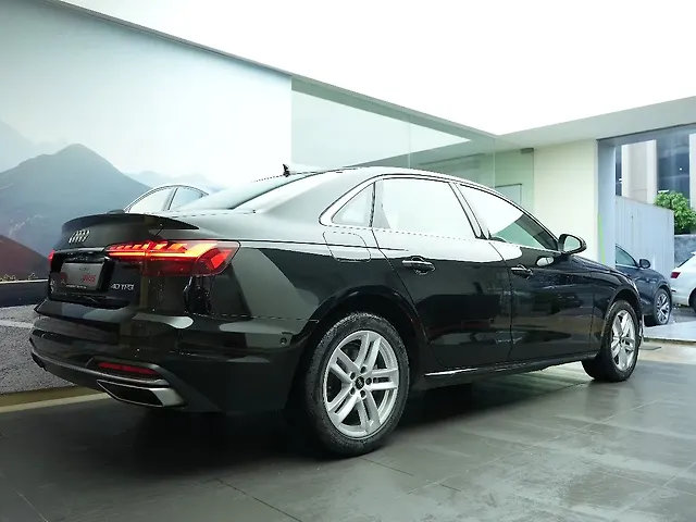 Used Audi A4 Technology 40 TFSI [2022-2024] in Pune