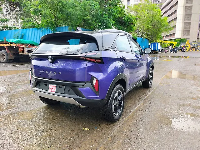 Used Tata Nexon Fearless Plus (S) 1.2 Petrol 6MT Dual Tone [2023-2025] in Mumbai