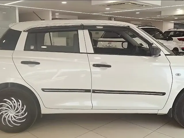 Used Maruti Suzuki Swift [2021-2024] LXi in Delhi