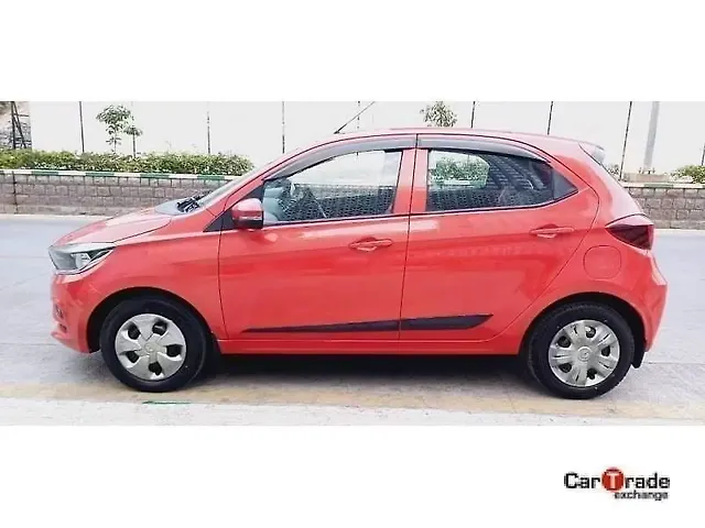 Used Tata Tiago XT [2020-2023] in Hyderabad