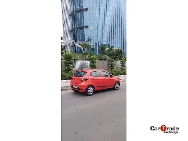 Used Tata Tiago XT [2020-2023] in Hyderabad