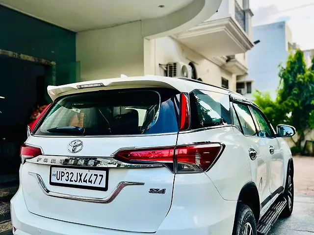 Used Toyota Fortuner [2016-2021] 2.8 4x4 MT [2016-2020] in Lucknow