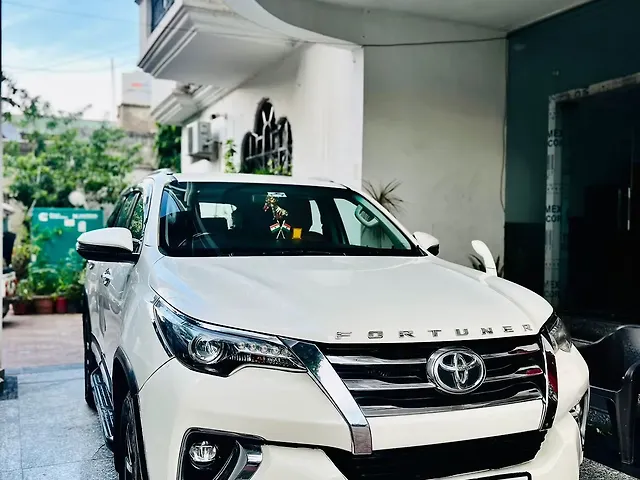 Used Toyota Fortuner [2016-2021] 2.8 4x4 MT [2016-2020] in Lucknow