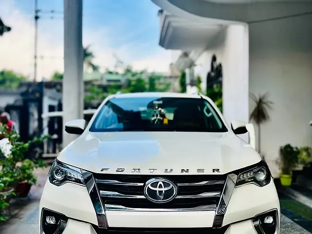 Used Toyota Fortuner [2016-2021] 2.8 4x4 MT [2016-2020] in Lucknow