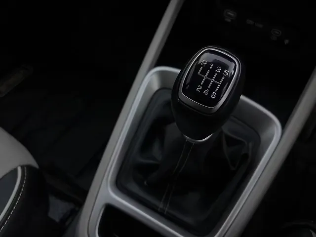 Used Hyundai Venue [2022-2023] SX (O) 1.0 Turbo iMT in Bangalore