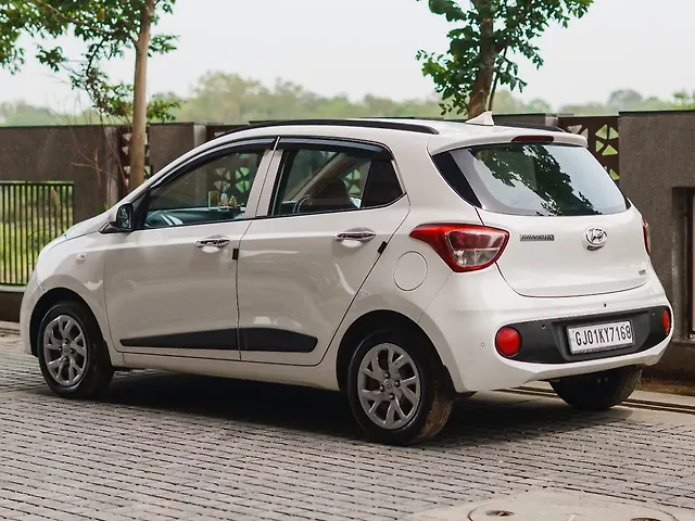 Used Hyundai Grand i10 Sportz (O) 1.2 Kappa VTVT [2017-2018] in Ahmedabad