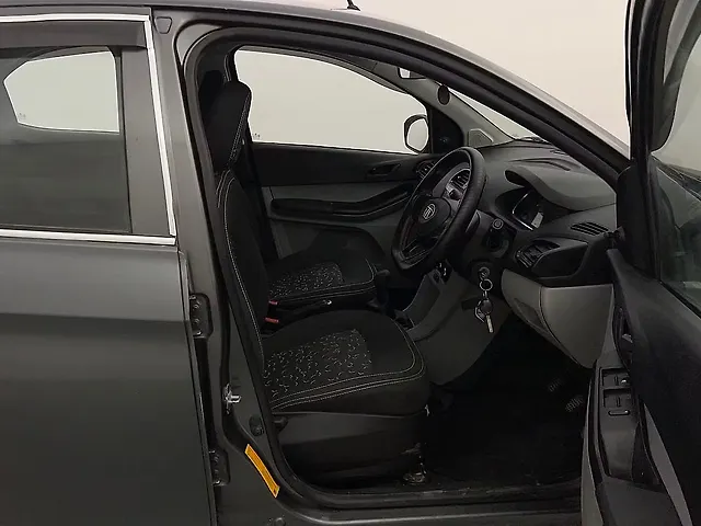 Used Tata Tiago XM iCNG [2023-2025] in Gurgaon