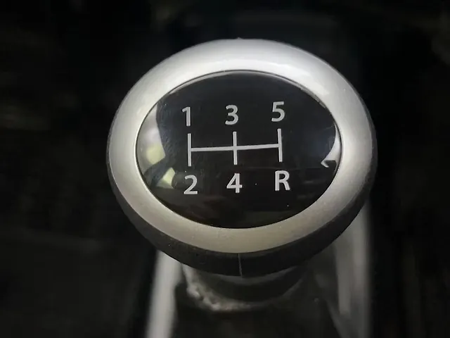 Used Maruti Suzuki Wagon R 1.0 [2014-2019] VXI in Kolkata