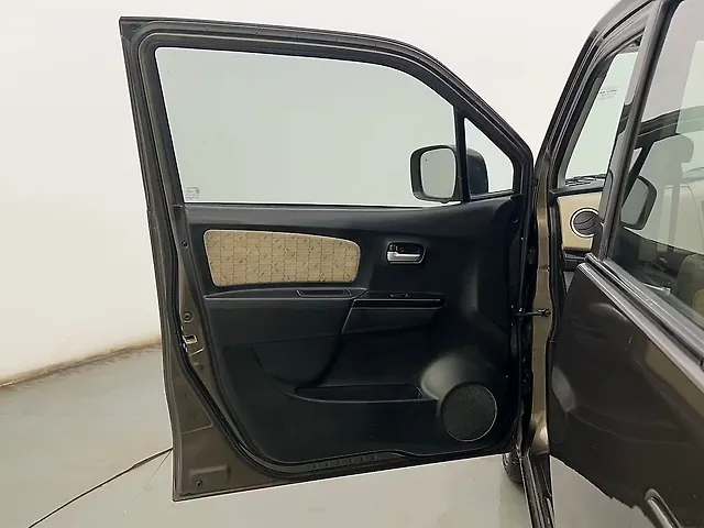 Used Maruti Suzuki Wagon R 1.0 [2014-2019] VXI in Kolkata