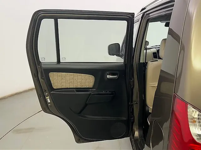 Used Maruti Suzuki Wagon R 1.0 [2014-2019] VXI in Kolkata