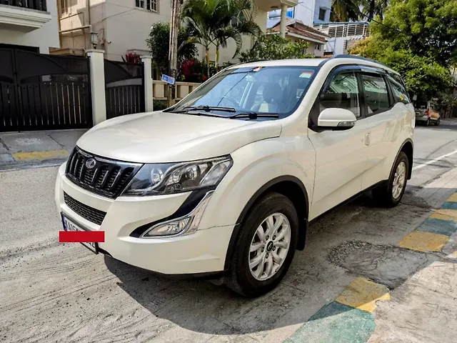 Used Mahindra XUV500 [2015-2018] W8 AT [2015-2017] in Bangalore