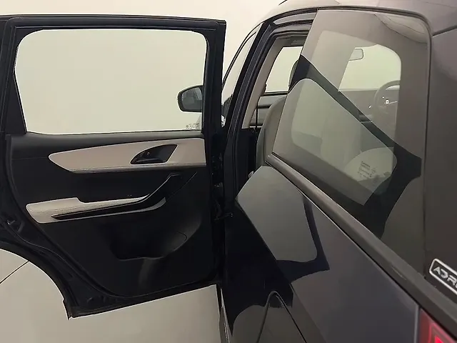 Used Mahindra XUV700 AX 5 Diesel AT 5 STR [2021] in Gurgaon