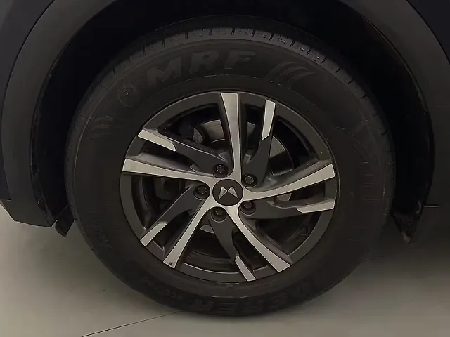 Used Mahindra XUV700 AX 5 Diesel AT 5 STR [2021] in Gurgaon