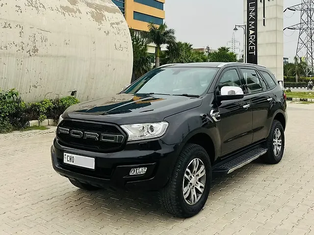 Used Ford Endeavour [2016-2019] Titanium 3.2 4x4 AT in Chandigarh