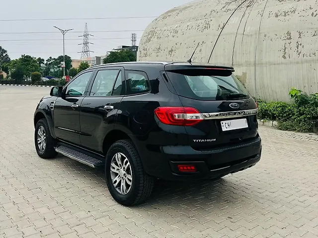 Used Ford Endeavour [2016-2019] Titanium 3.2 4x4 AT in Chandigarh
