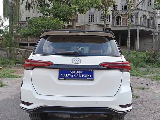 Used Toyota Fortuner [2016-2021] 2.8 4x2 AT [2016-2020] in Zirakpur