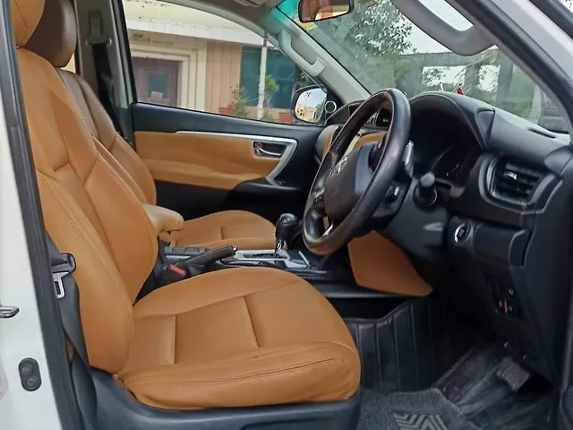 Used Toyota Fortuner [2016-2021] 2.8 4x2 AT [2016-2020] in Zirakpur