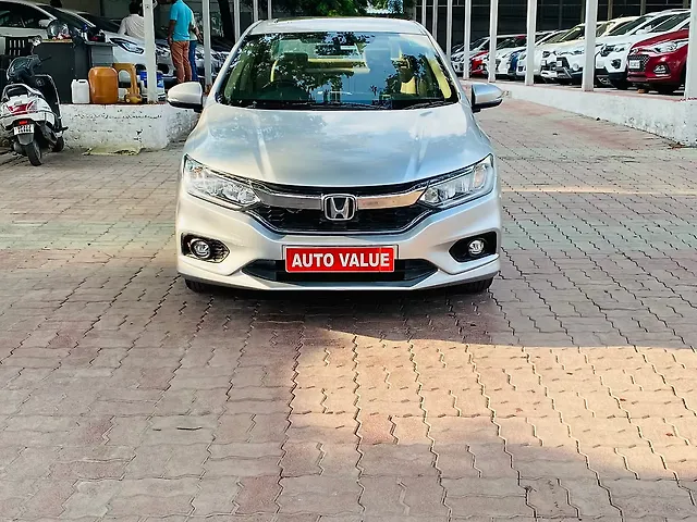 Used Honda City 4th Generation ZX Diesel in Lucknow