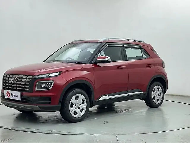 Used 2022 Hyundai Venue in Mumbai