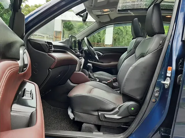 Used Maruti Suzuki Grand Vitara Alpha Smart Hybrid AT [2022-2023] in Mumbai