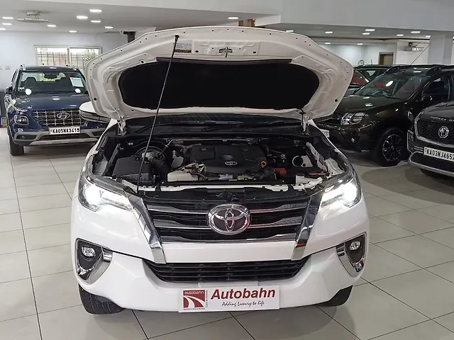 Used Toyota Fortuner [2016-2021] 2.8 4x4 AT in Bangalore