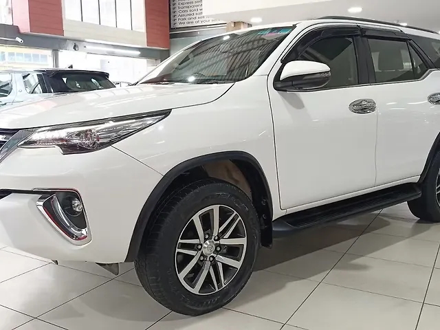Used Toyota Fortuner [2016-2021] 2.8 4x4 AT in Bangalore