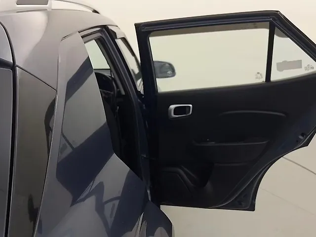 Used Hyundai Venue SX 1.5 Diesel in Delhi