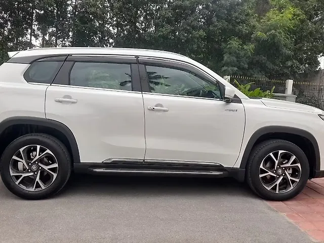 Used Toyota Urban Cruiser Hyryder V Hybrid [2023-2025] in Bangalore