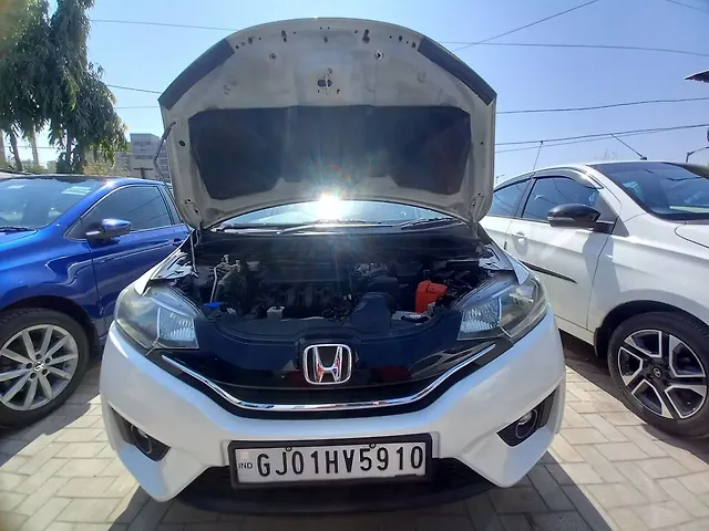 Used Honda Jazz [2015-2018] V AT Petrol in Ahmedabad