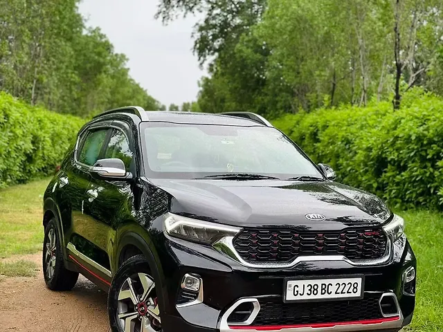Used 2020 Kia Sonet in Ahmedabad