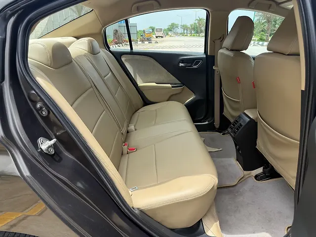 Used Honda City 4th Generation V CVT Petrol [2017-2019] in Thane