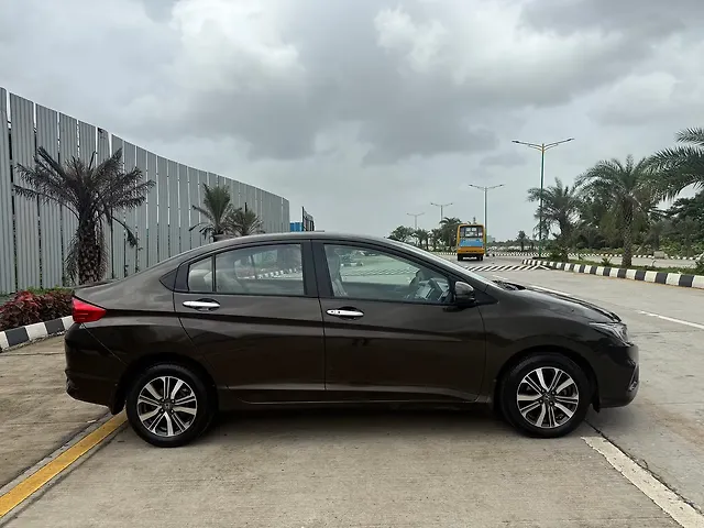 Used Honda City 4th Generation V CVT Petrol [2017-2019] in Thane