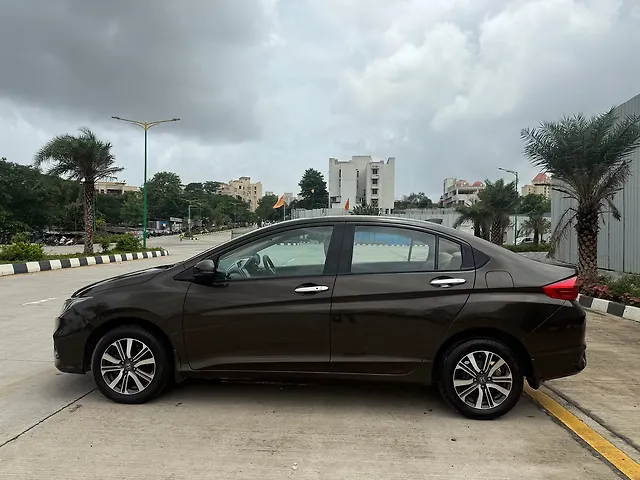 Used Honda City 4th Generation V CVT Petrol [2017-2019] in Thane