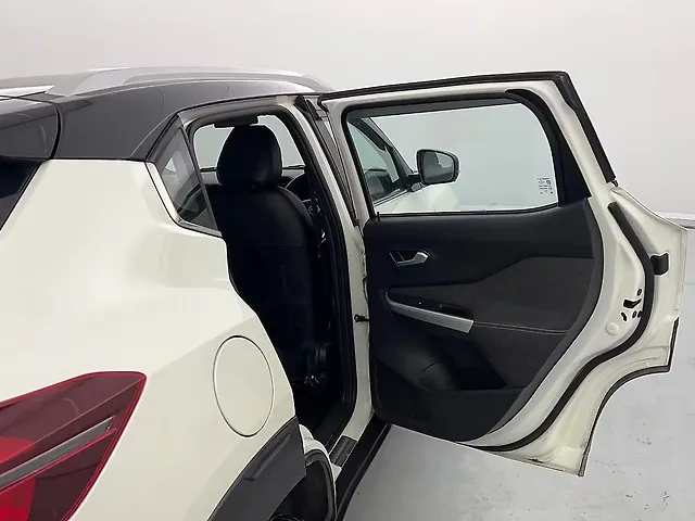 Used Nissan Magnite [2020-2024] XV Premium Turbo (O) CVT Dual Tone in Lucknow