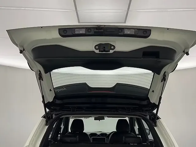 Used Nissan Magnite [2020-2024] XV Premium Turbo (O) CVT Dual Tone in Lucknow