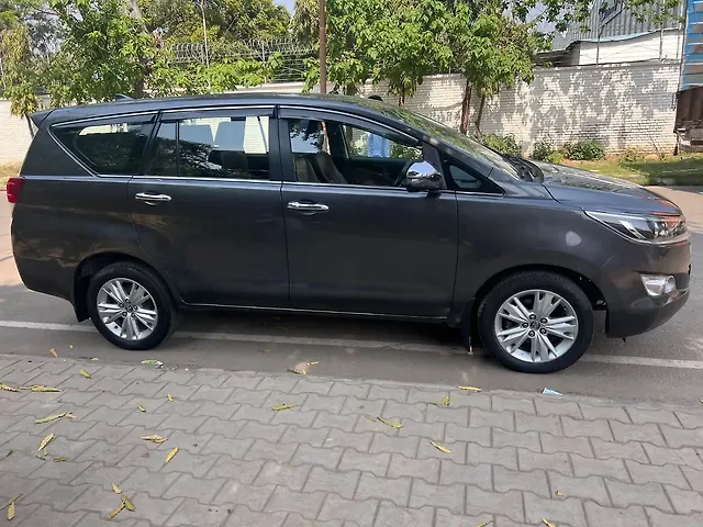 Used Toyota Innova Crysta [2016-2020] 2.8 ZX AT 7 STR [2016-2020] in Mohali