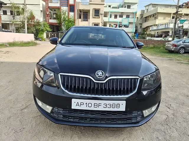 Used 2013 Skoda Octavia in Hyderabad