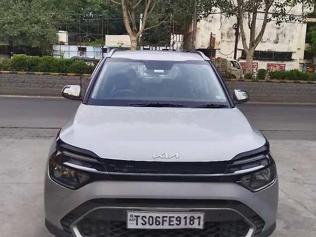 Used 2022 Kia Carens in Hyderabad