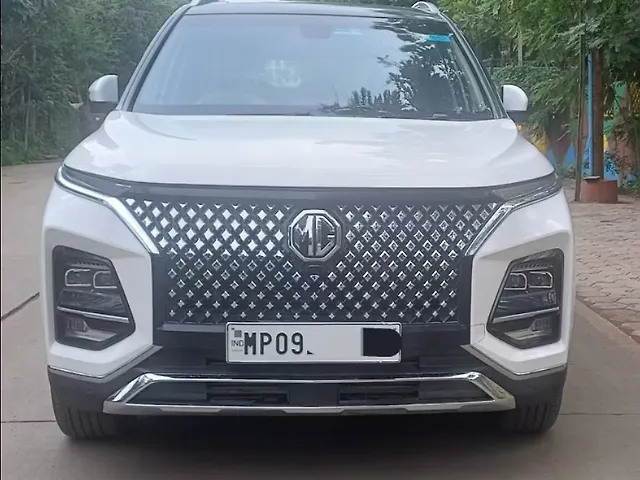 Used 2023 MG Hector Plus in Indore