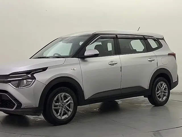 Used 2022 Kia Carens in Delhi